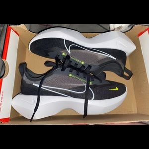 Nike Vista Lite